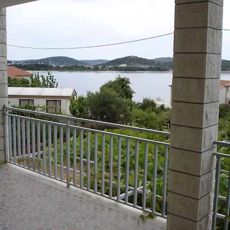 In Rogoznica - Sibenik Riviera 45748 Apartment