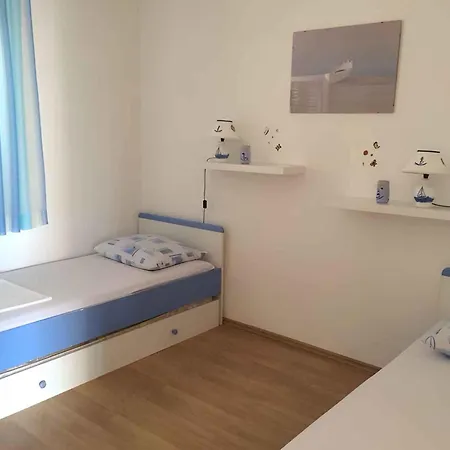 In Rogoznica - Sibenik Riviera 45748 Apartment