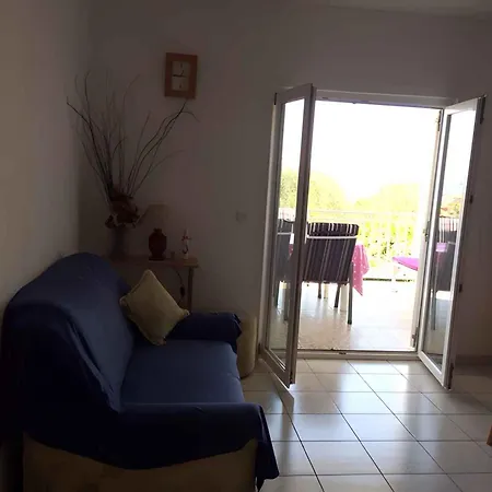 In Rogoznica - Sibenik Riviera 45748 Apartment Rogoznica (Sibenik-Knin)